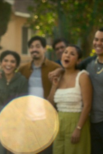 Poster de Episódio Welcome Home, Pop (2021)