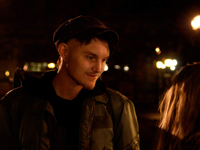 Foto 5 de 1 Out of 7