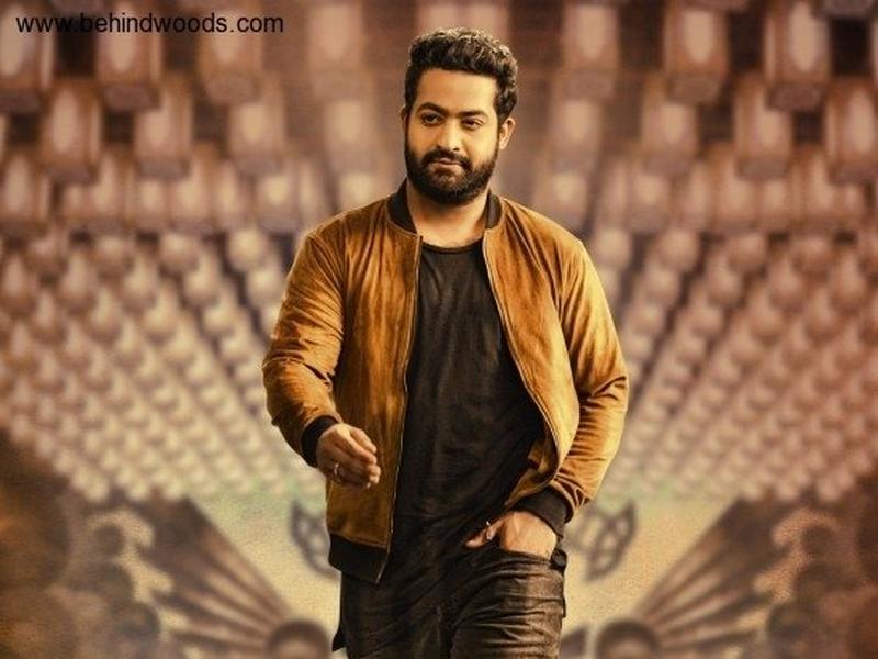 Foto 24 de Janatha Garage