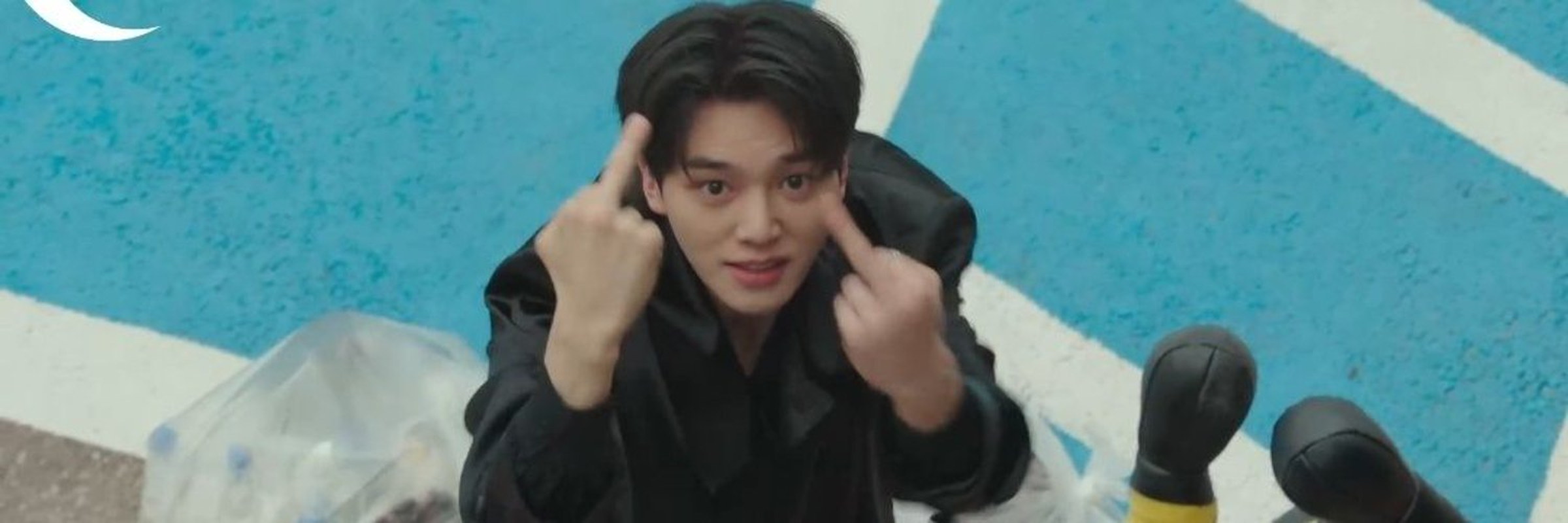 7m0ons - Foto 1