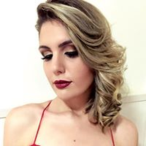 Foto de perfil de Larissa