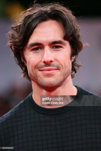 Ben Schnetzer - Poster / Capa / Cartaz - Oficial 1