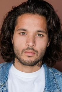 Casey Mills - Poster 1