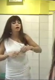 A Mona do Banheirão (A Mona do Banheirão)