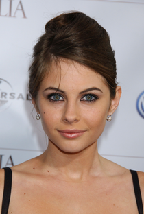 Willa Holland - Poster 10