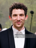 Josh O'Connor