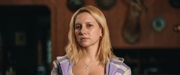 Netflix revela imagem de Lorena Comparato como Elize Matsunaga