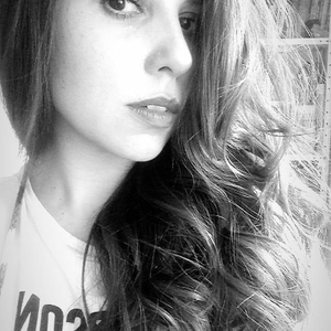 Foto de perfil de Poline Gomes