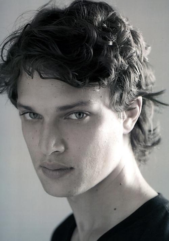 Fu'ad Aït Aattou (2 de Novembro de 1980) | Artista | Filmow