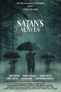 Os Escravos de Satanás - Poster / Capa / Cartaz - Oficial 1