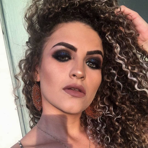 Foto de perfil de Fabíola Oliveira Uchoa