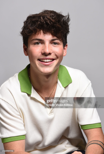 Brady Noon - Poster 1