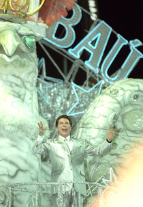 Desfile da Escola de Samba Tradição no Carnaval do Rio de Janeiro de 2001 (Desfile da Escola de Samba Tradição no Carnaval do Rio de Janeiro de 2001)