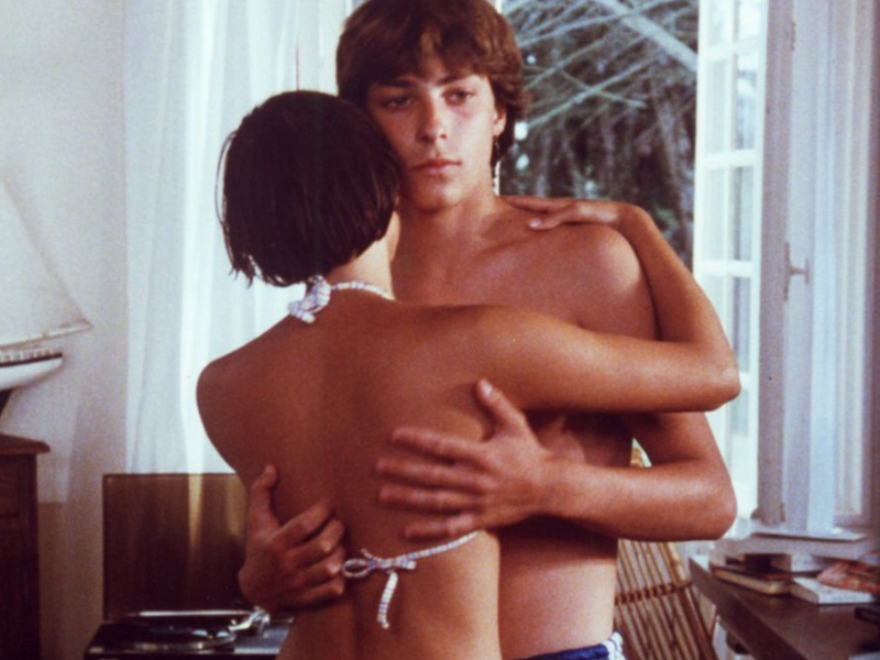 Foto 2 de Pauline na Praia