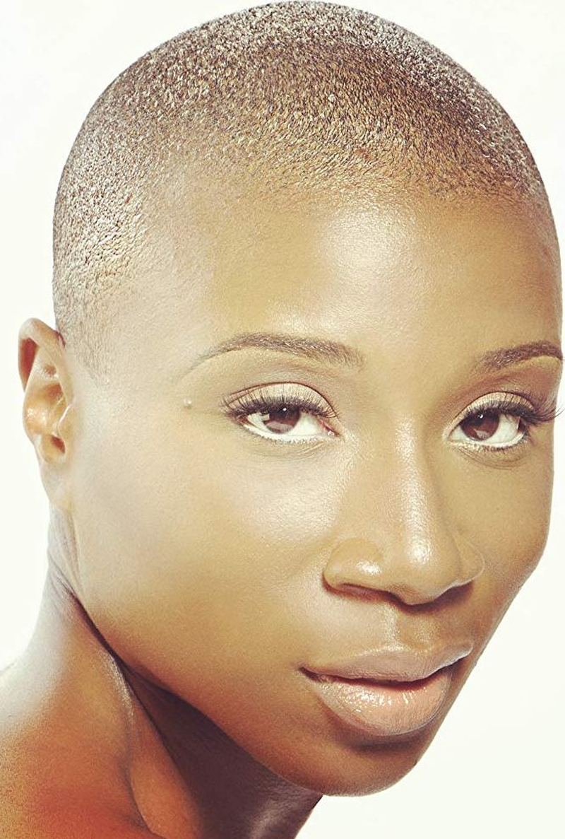 Aisha Hinds - Foto 1