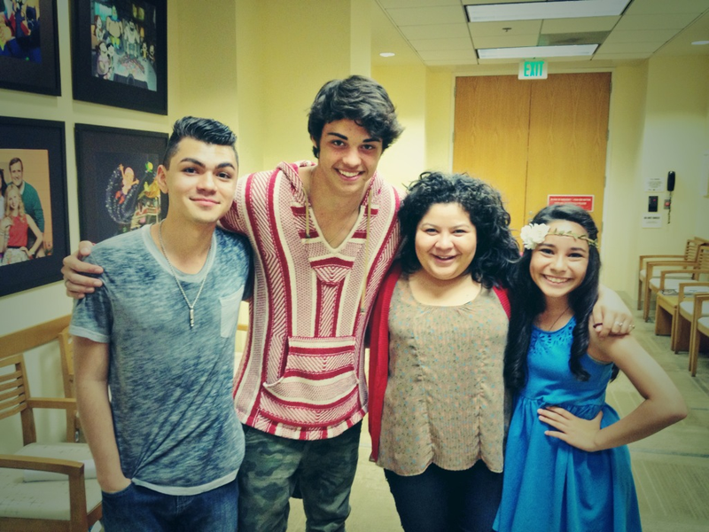 Foto 1 de Growing Up and Down