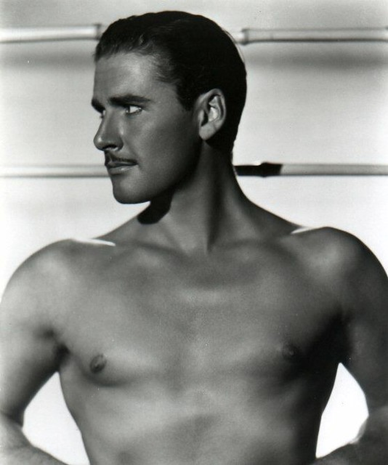 Errol Flynn - Foto 2