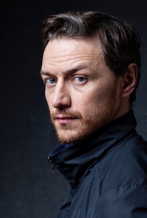 James McAvoy - Poster 1