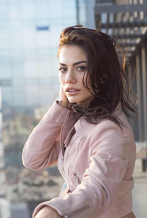 Demet Özdemir - Poster 1