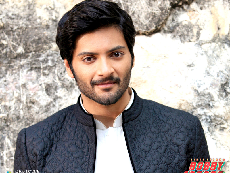 Foto 20 de Bobby Jasoos
