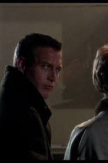 O Nascimento de Cortina Rasgada (Torn Curtain Rising)