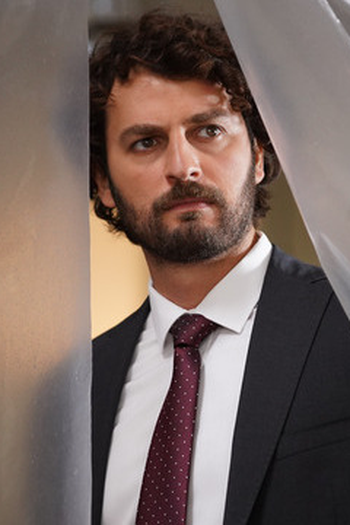 Poster de Episódio 7. Bölüm (2020)