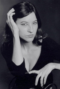 Anne Ewen - Poster / Capa / Cartaz - Oficial 1