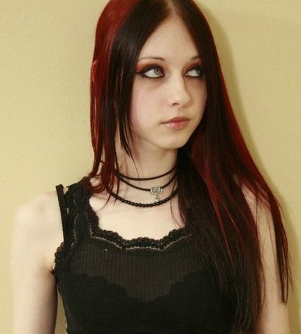 Liz Vicious (31 de Outubro de 1987) | Artista | Filmow