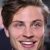 Jannik Schümann - Foto 1