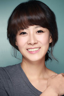 Ryu Hyun Kyung - Poster 3