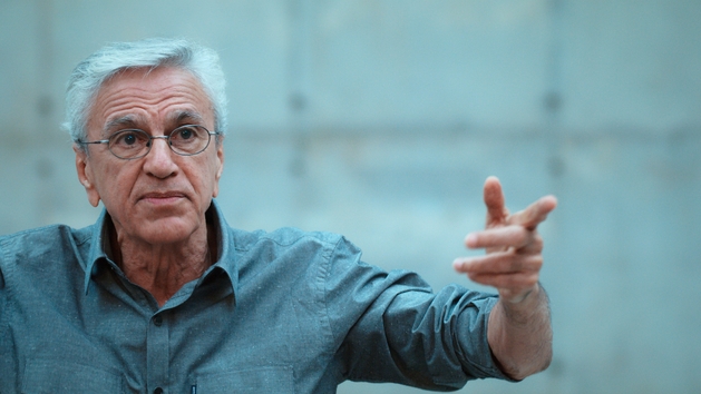 Filme sobre prisão de Caetano Veloso é selecionado para o Festival de Veneza