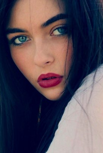 Zoé Garcia - Poster / Capa / Cartaz - Oficial 1