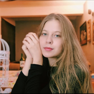 Foto de perfil de Rafaella Gomes