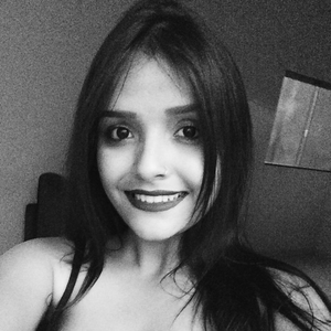 Foto de perfil de Larissa Aquino