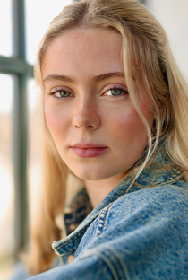 Issy MacDonald - Poster 1