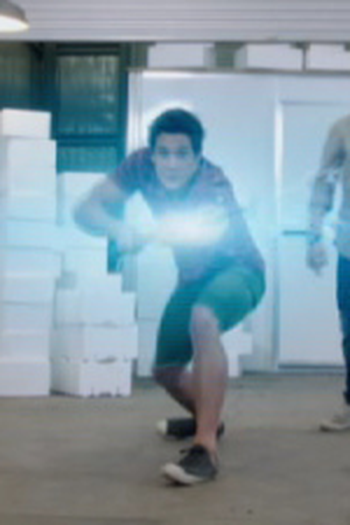 Poster de Episódio Nowhere to Hide (2013)