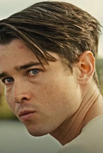 Luke Slattery - Poster / Capa / Cartaz - Oficial 1