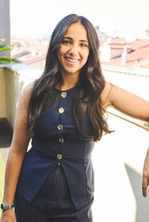 Leila Khan - Poster 1