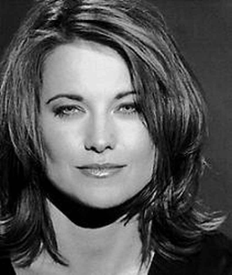 Lucy Lawless - Foto 1
