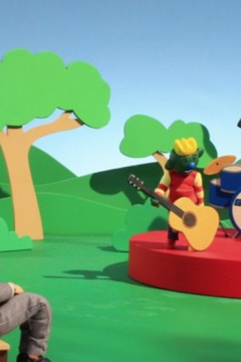 Poster de Episódio May Cause Weebles to Fall Down (2022)