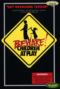 Beware: Children at Play - Poster / Capa / Cartaz - Oficial 3