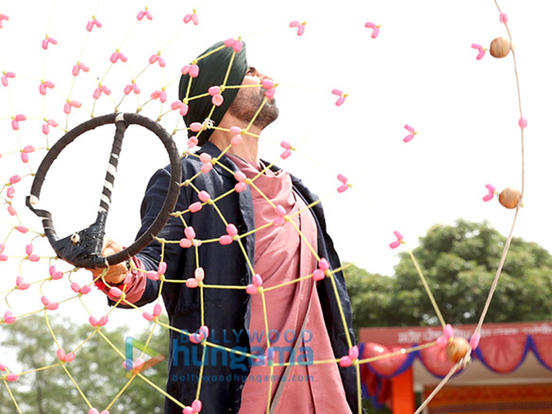 Foto 33 de Singh Is Bliing