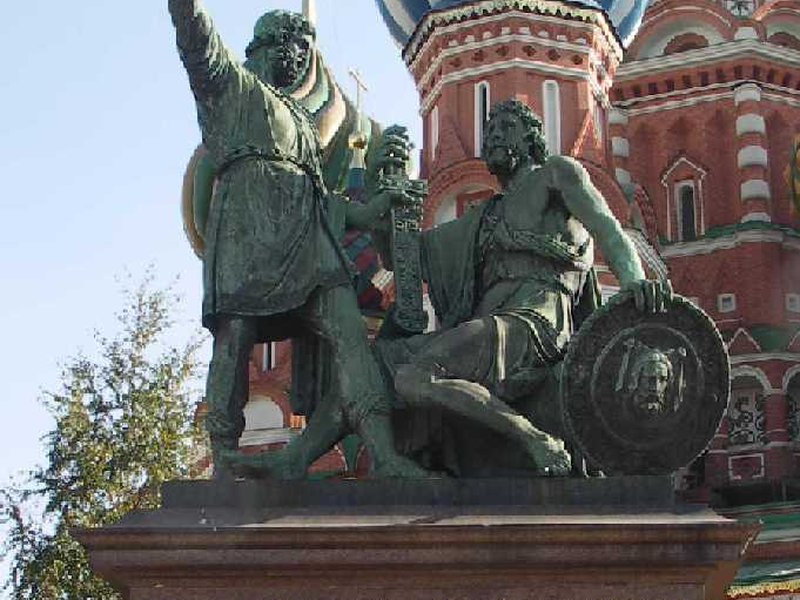 Foto 3 de Minin e Pojarski