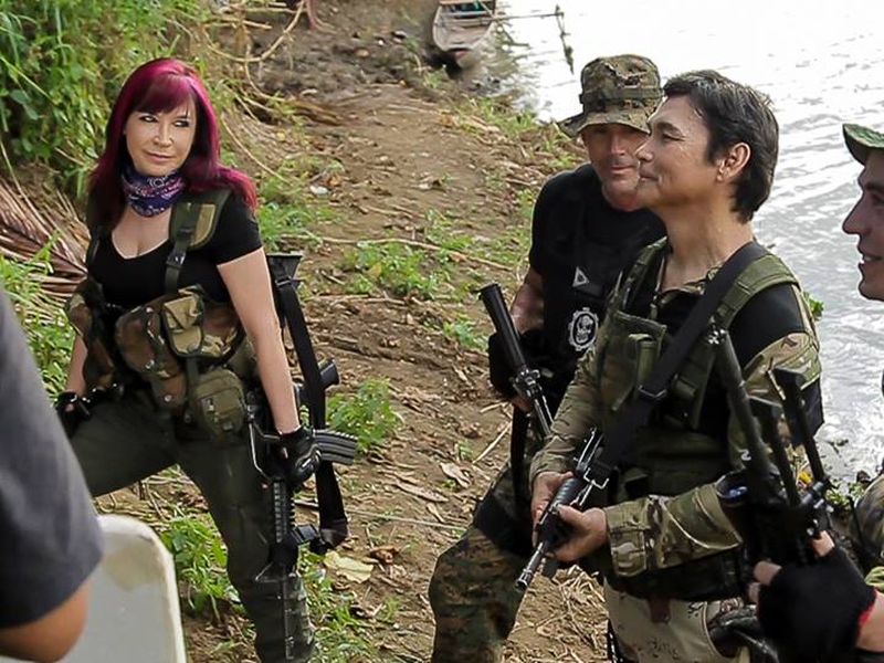 Foto 16 de Showdown in Manila