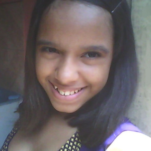 Foto de perfil de Lennira Batista