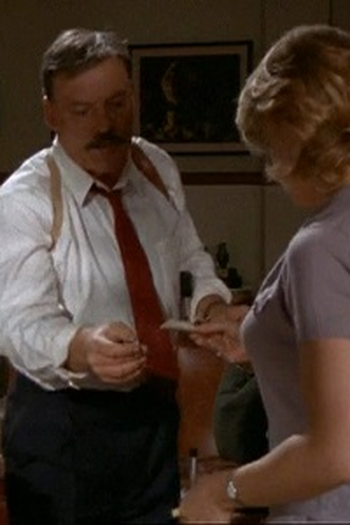 Poster de Episódio False Truths (1997)