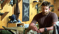 Pelí­cula Criativa: Bradley Cooper vive o sniper mais letal da história em "Sniper Americano"