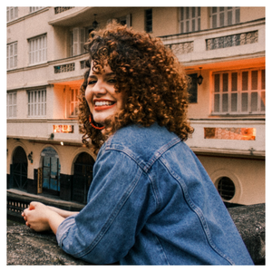 Foto de perfil de Cláudia