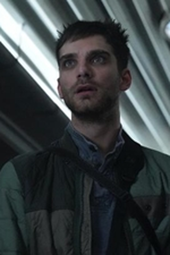 Poster de Episódio Option Two (2018)