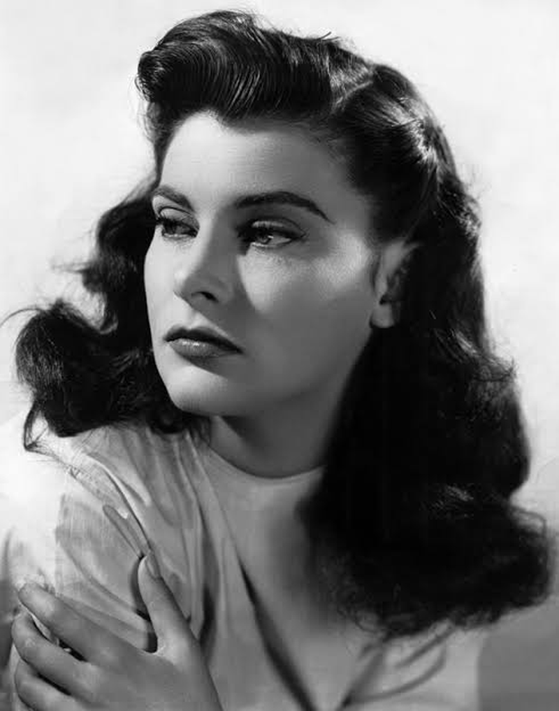 Vicky Lane (I) - Foto 1